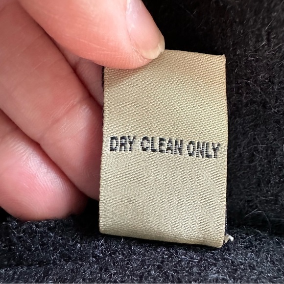 Beyond Threads Vintage Inspired Knit Alpaca Wool Skirt, Black, Small - Picture 7 of 10